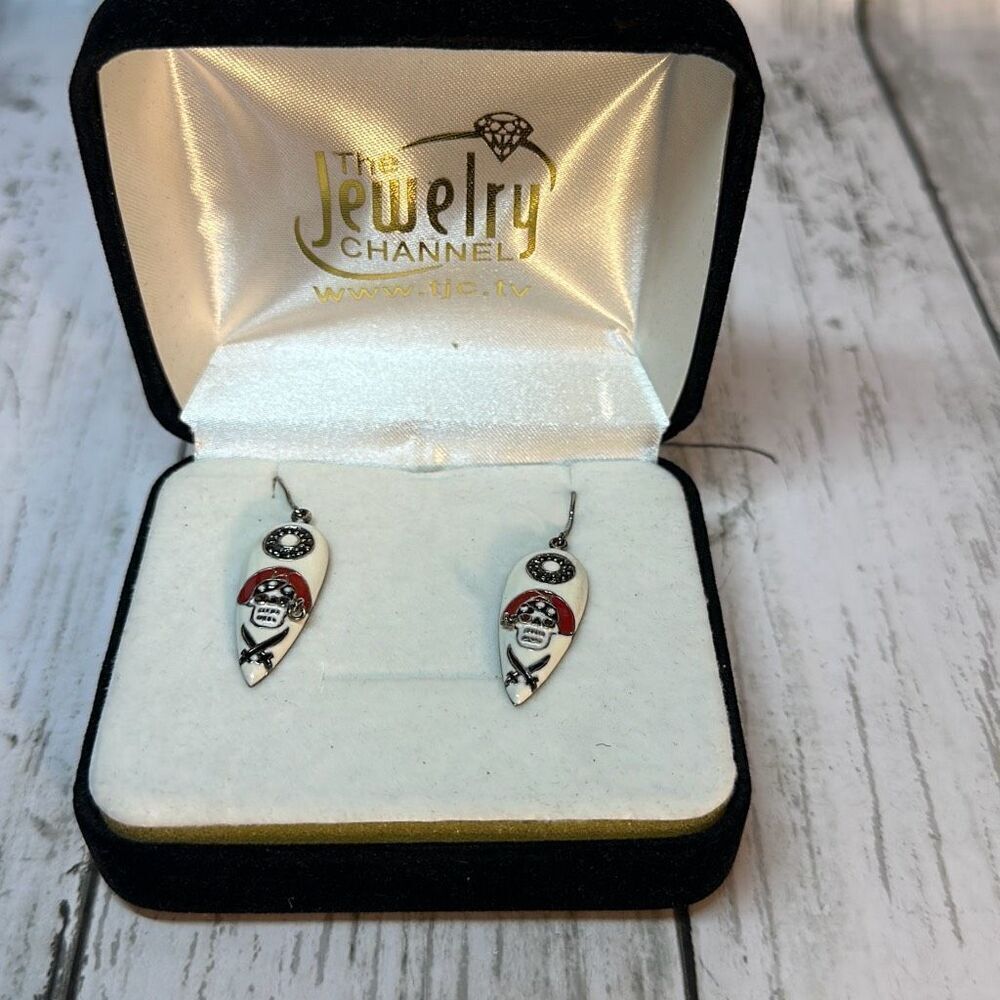 The Jewelry Channel‎ Skull Enameled Earrings in Case